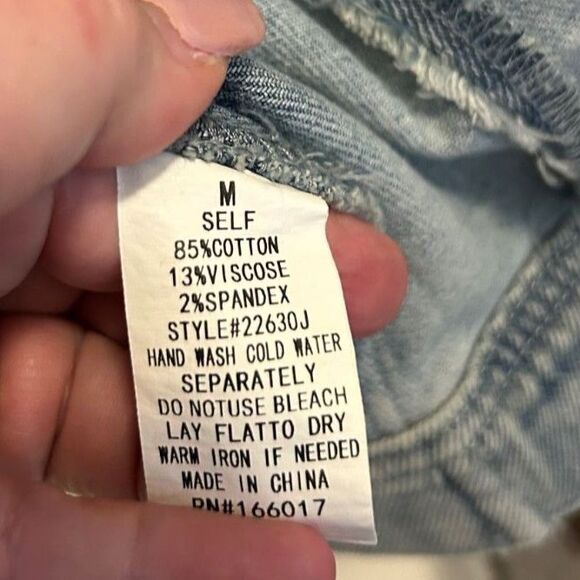 Blush Boutique Sequined Denim Jacket - Size Medium - Picture 5 of 5